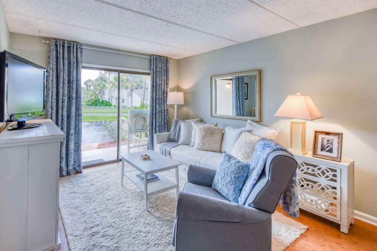 Saint Augustine Vacation Rentals-Ocean and racquet 3116-1